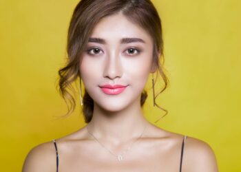 Holistic Health Practices for Balance and Glowing Skin