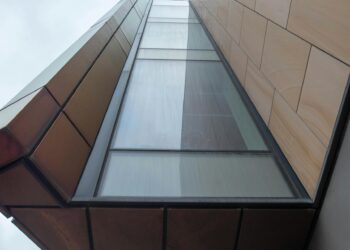 Mindful Living and Beauty: Adopting a More Slow and Mindful Method